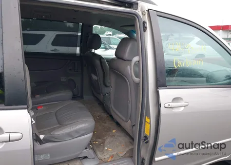 2005 Toyota Sienna Xle/Xle Limited из США, поврежденный, VIN 5TDBA22C85S047614